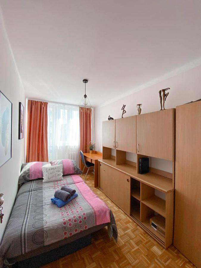 Room №2 Grzybowska 5 The Very Center Of Warsaw Exterior photo